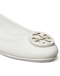 Tory Burch Minnie Travel Ballet w/ Leather Logo | Flats -Modern Trendy Shoes 51PGcVG14AL. AC SR736920